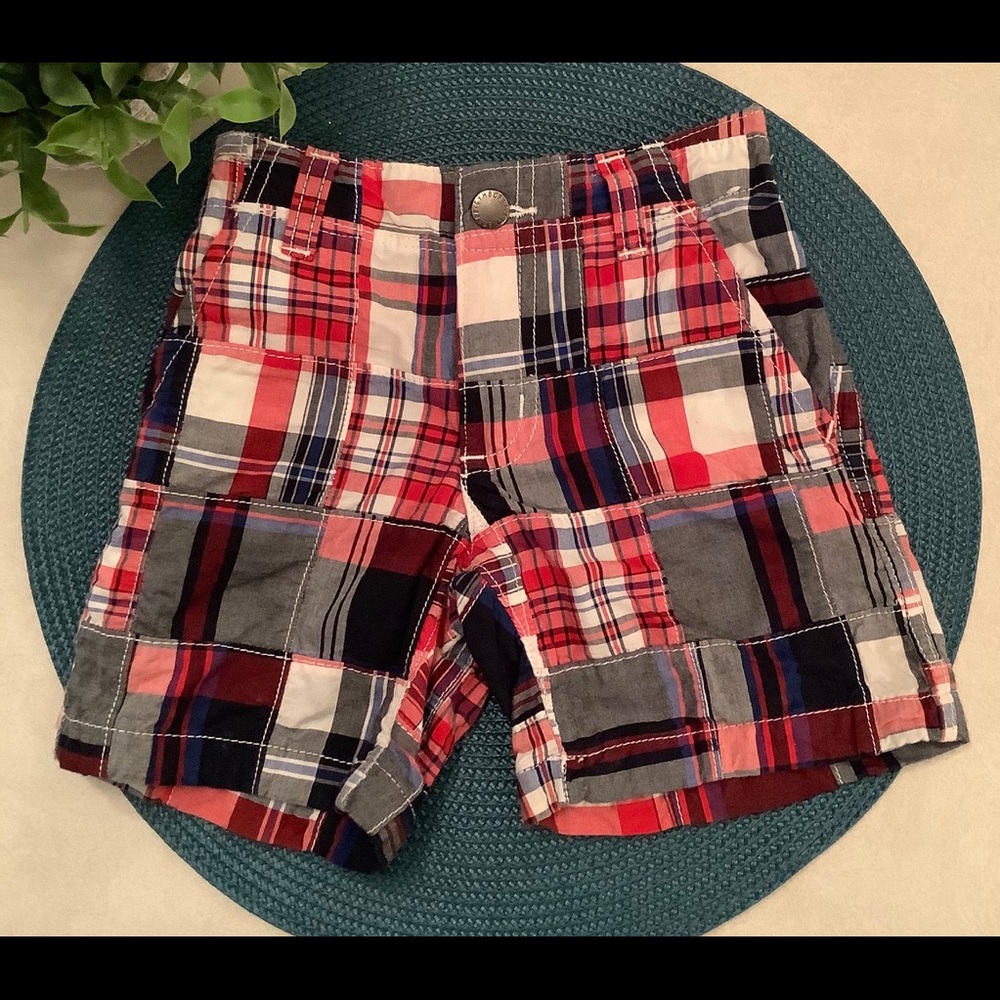 🤑Gymboree Patchwork Shorts 18-24M
